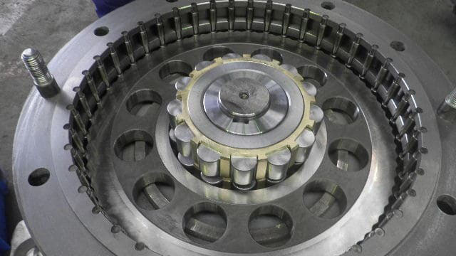 サイクロ減速機モーターのシャフト再生 - 株式会社 釜石電機製作所 サイクロ減速機モーターのシャフト再生 - 株式会社 釜石電機製作所