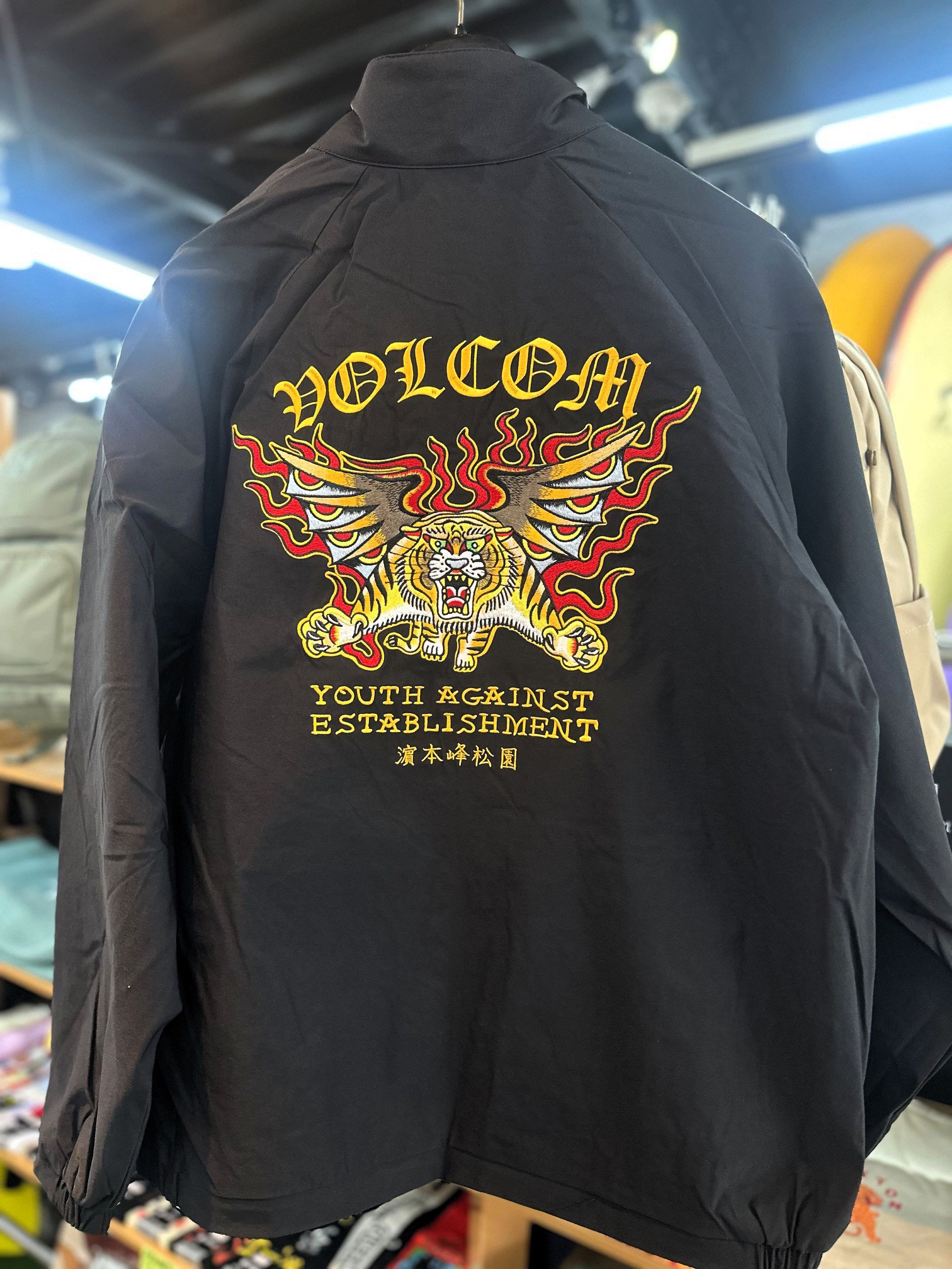 VOLCOM FEATURED ARTIST - 千葉県市原市のサーフショップchpwest