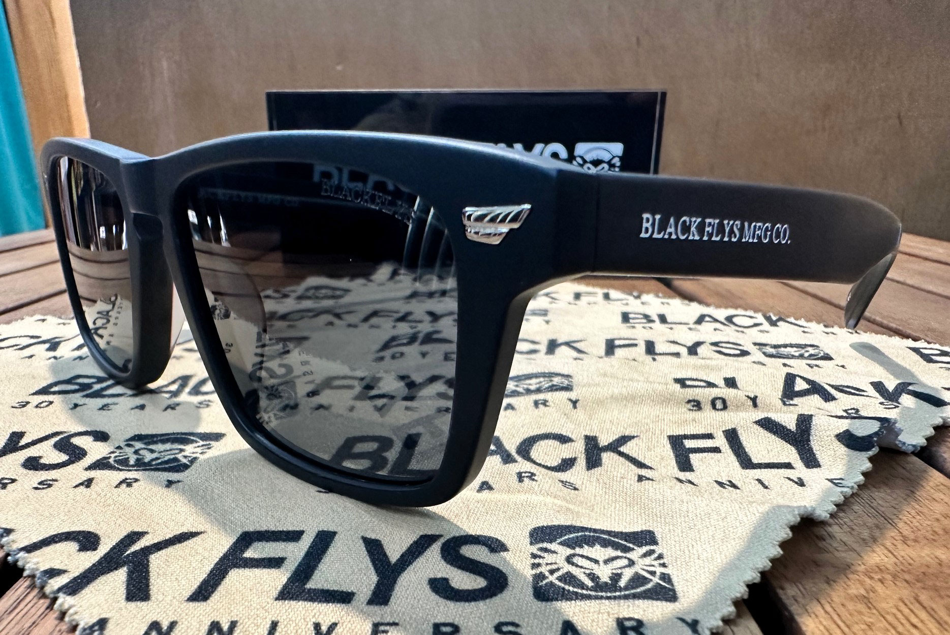 BLACK FLYS Vol.3 - 千葉県市原市のサーフショップchpwestの BLACK FLYS Vol.3 - 千葉県市原市のサーフショップchpwestの