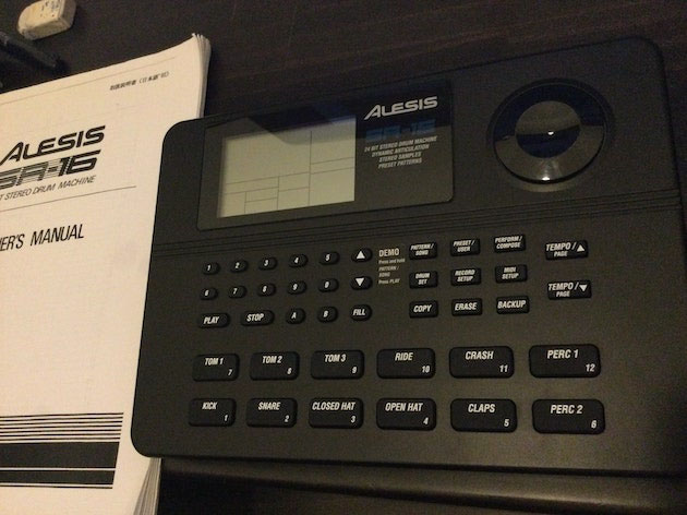Alesis SR16 - シンセサイザー教室DTMate|オンライン・対面レッスン Alesis SR16 - シンセサイザー教室DTMate|オンライン・対面レッスン