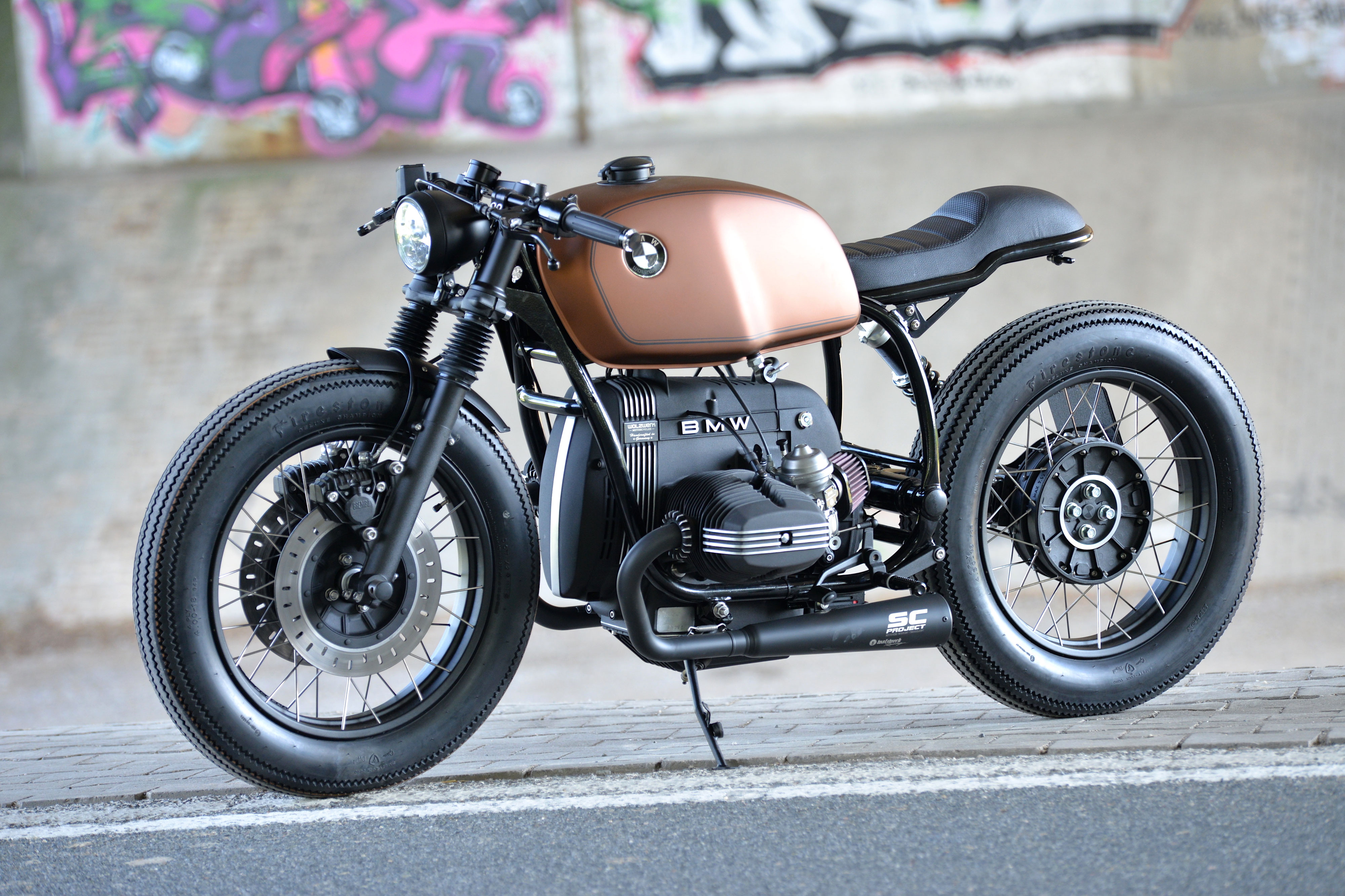 New Bike SCHIZZO® Cafe Racer in "MiuraBronce