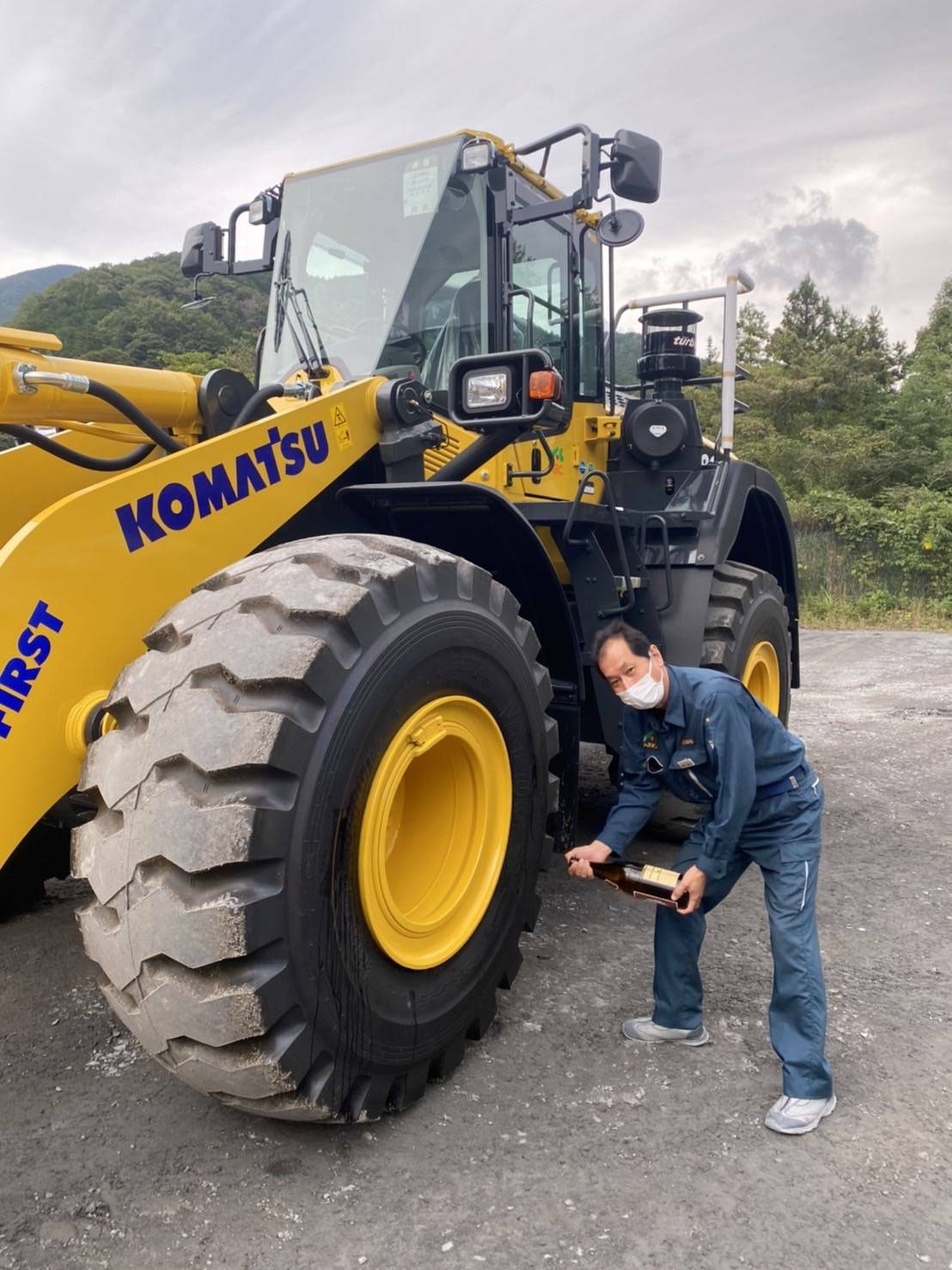 新しい10tダンプと重機が仲間入りしました♪ - ABC開発株式会社（愛媛県）