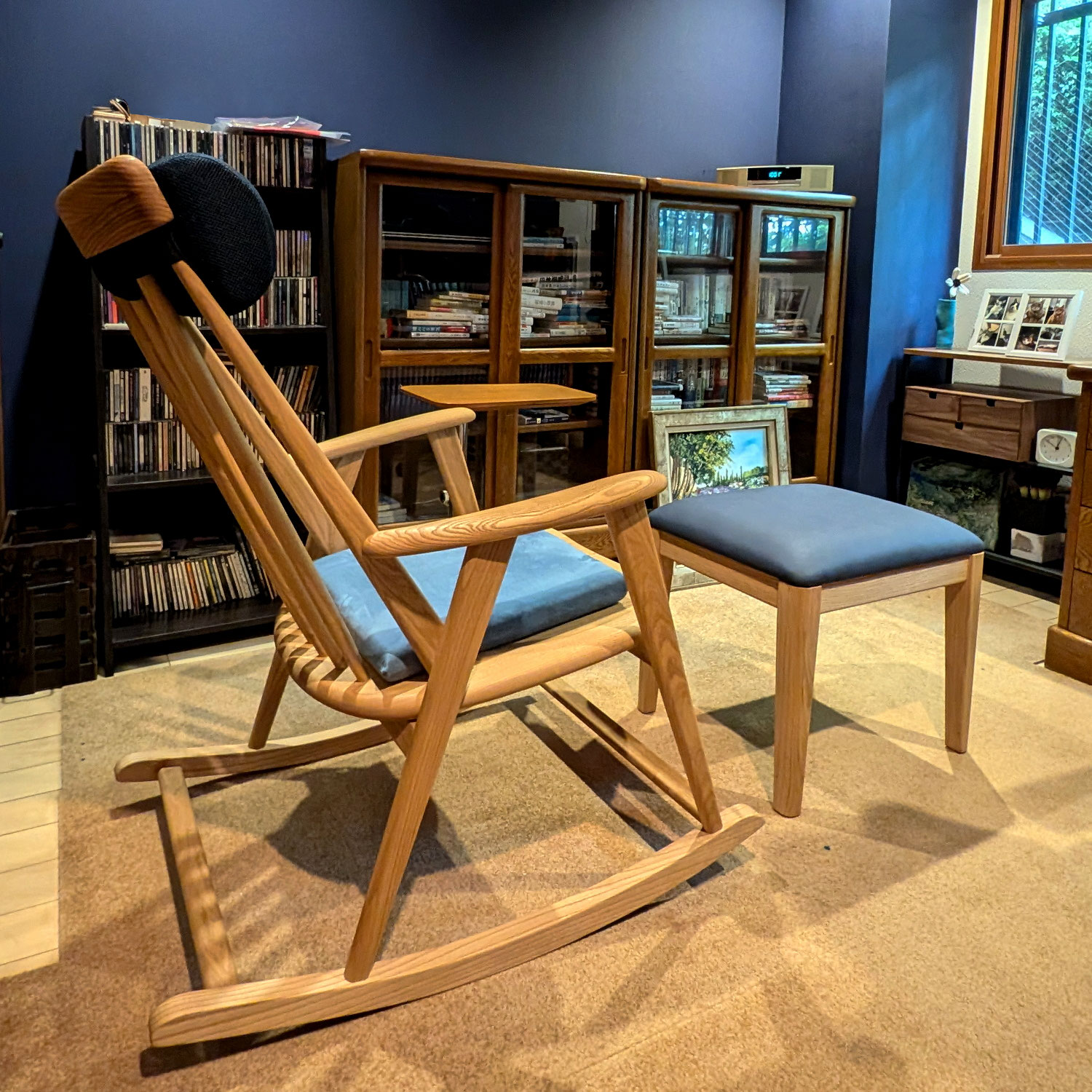 ロッキングチェア&オットマン（川崎市・K様邸） - 無垢の家具工房