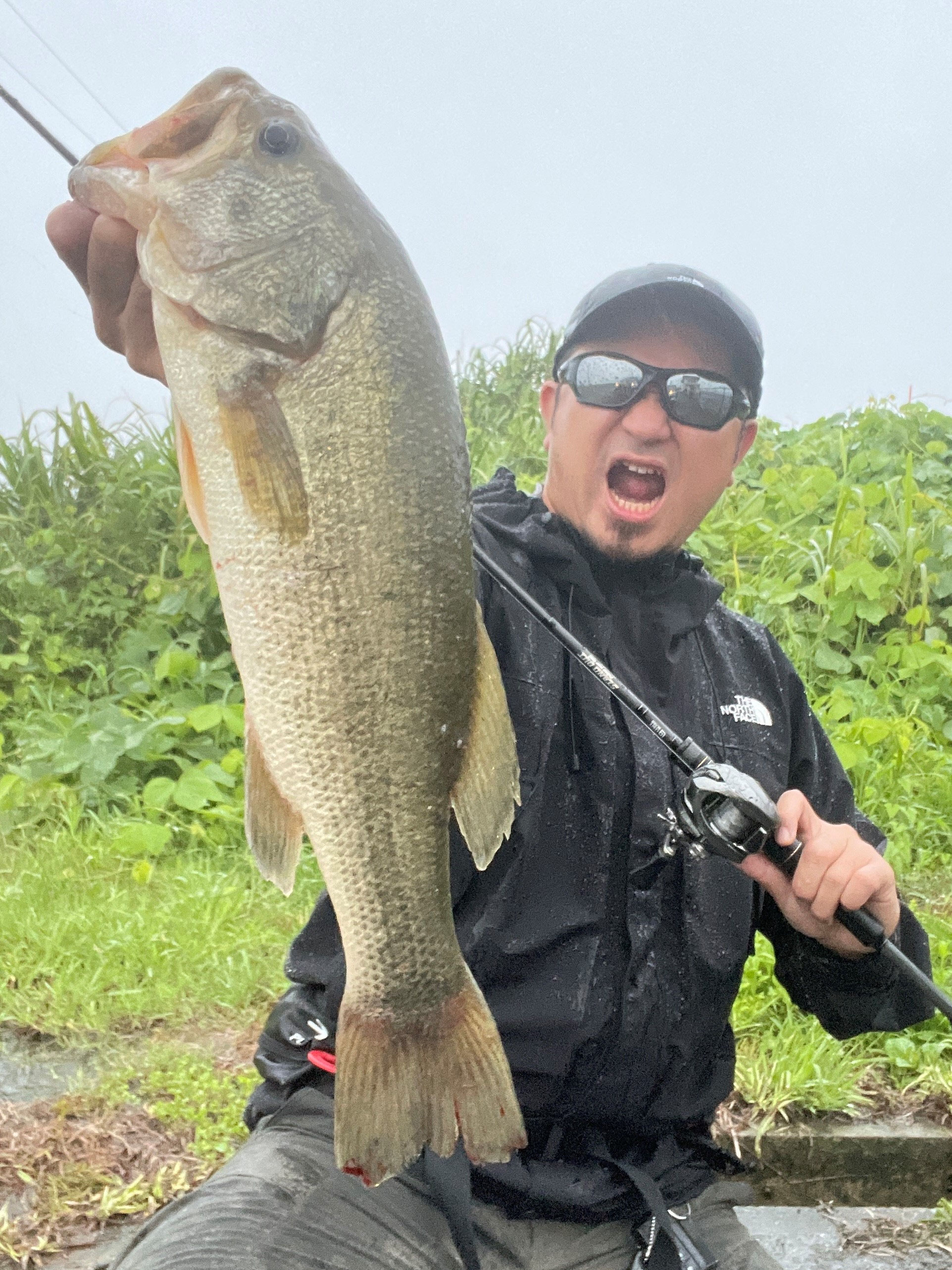 バス釣り sddefault.jpg