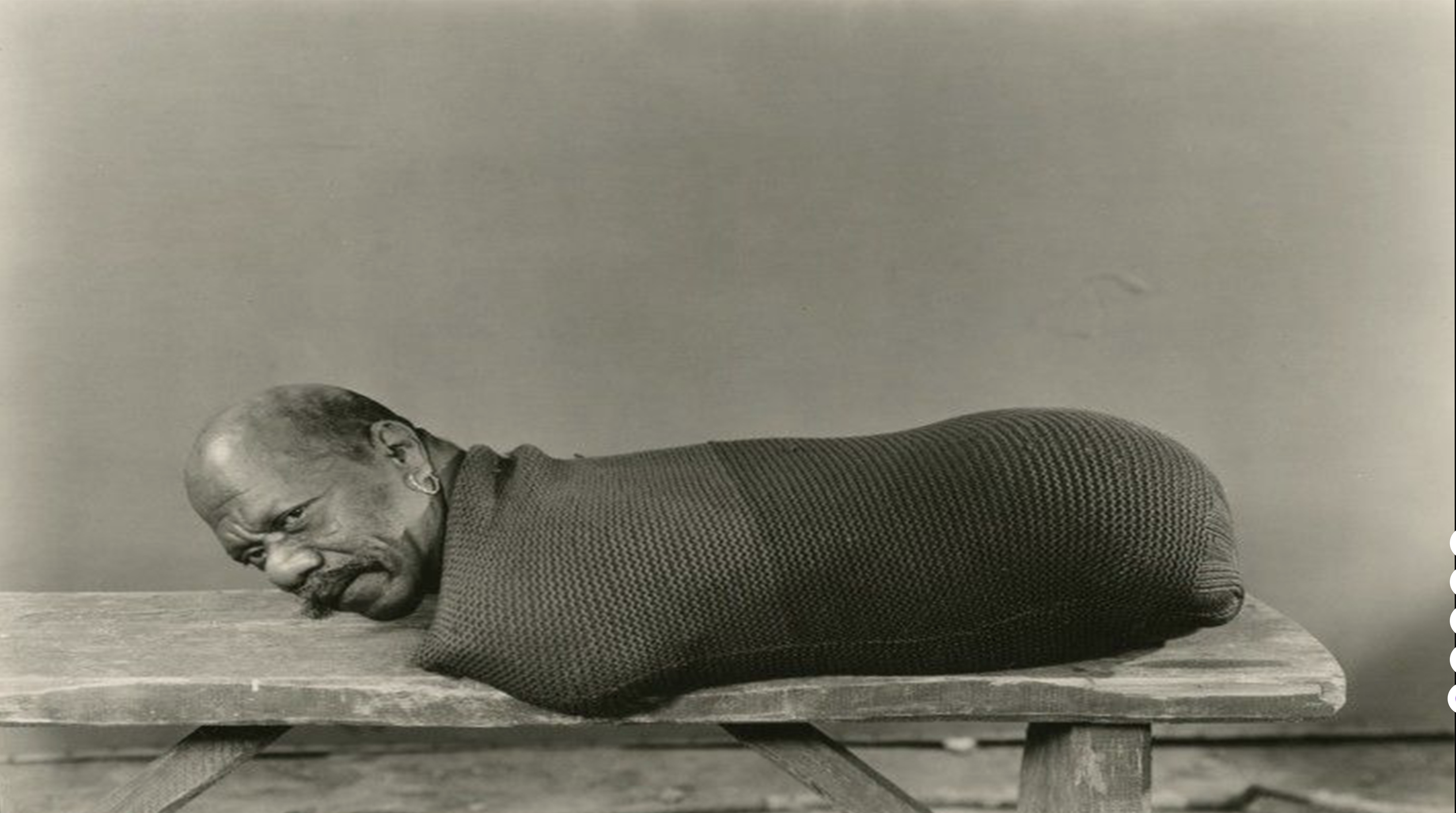 フリークス ランディアン王子 タバコを吸う芋虫男 ポリストーン スタチュー未開封 フリークス ランディアン王子 タバコを吸う芋虫男 ポリストーン