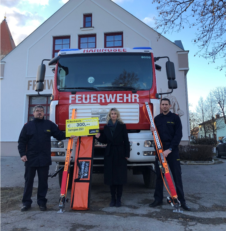 Gro z gige Spende Raiffeisenkasse Orth A D Donau Freiwillige 