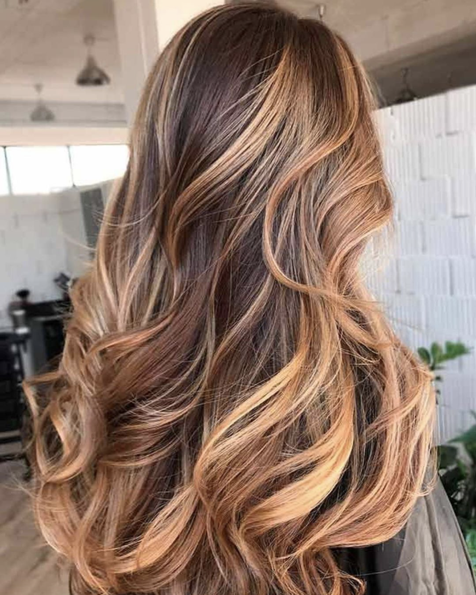 Balayage Caramello Benvenuti Su Terrenziomarco Castano + biondo cenere per un balayage capelli corti morbido e delicato. balayage caramello benvenuti su