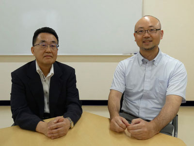 二言三言_トップ　一般社団法人岩手獣医師会一関支会　会長　佐藤敏彦さん(左)　獣医師　本江玄佳さん(右)