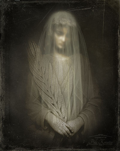 Exponattitel: In great sadness - Exponatgröße: 20 x 25 - Art: digiART - © by Pelz Kreativ 2022