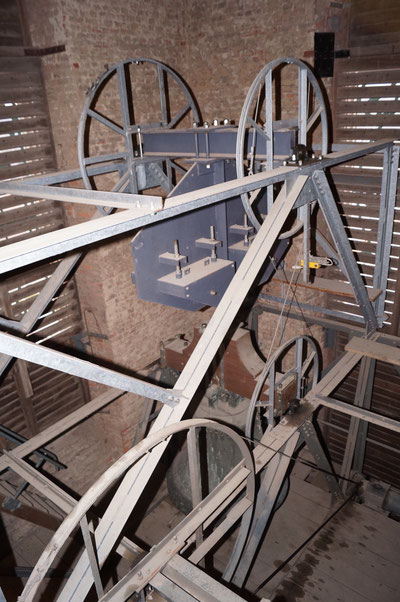 Glockenstuhl in der Pankratiuskirche, Februar 2014