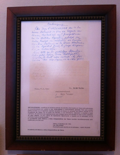 1962: Certificado de Erik Werba, maestro de Inés en Viena