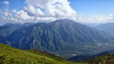 霞沢岳は終始存在感