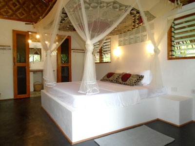 Nypa Style Resort, Camiguin, Filippinw, White duplex, White camere, bungalows, vacanze nelle filippine, resort italiano filippine, resort italiano camiguin, 