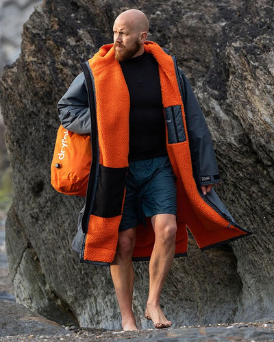 Dryrobe Advance Long Sleeve Poncho Dark Grey Orange in Action