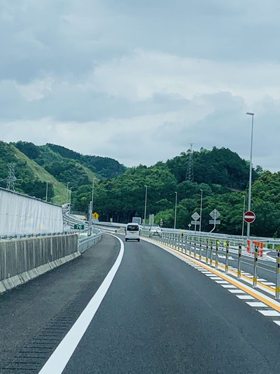 東海環状線 西回りルート 関広見ic 山県ic間が開通しました 世界のナイフ山秀 Yamahide1940