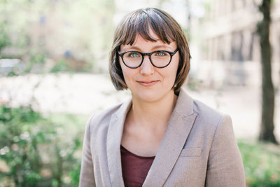 Michele Ursin, Mediatorin, Kommunikations- und Medienwissenschaftlerin. Sie lebt und arbeitet in Ulm.
