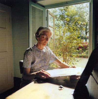 Meherabad, India ; Rano in her studio. Courtesy of Glow International magazine. Summer 2010