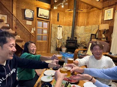 次はYMさんが(笑) 私酔っぱらってたね。