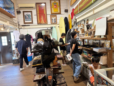 お店でちょこっとワイワイし。