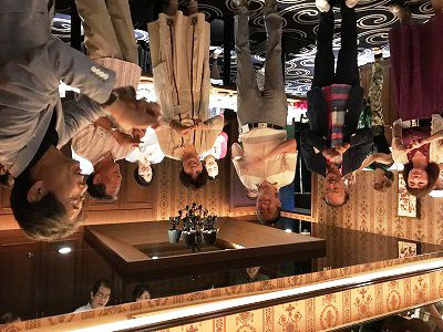 手遊びもお手の物、でも園児対象ではなくて・・・シニア対象でごめんなさい(#^^#) でもみ~んな大喜び!!