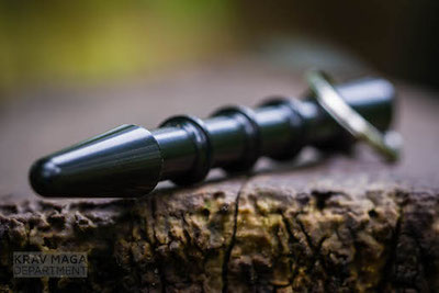 Einsatz von Kubotan, Tactical Pen oder Taschenlampe: Vor- und Nachteile