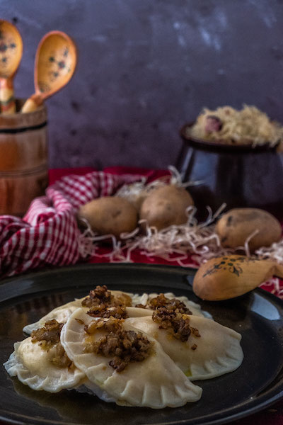 Ravioli filled with potatoes and ricotta