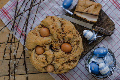 Italian Savoury bread usually eaten at easter