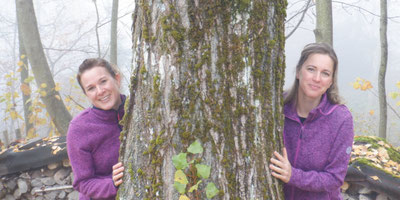 Miriam Leibundgut (links) und Diana Naef von der Waldspielgruppe WABESI. Bild: zvg