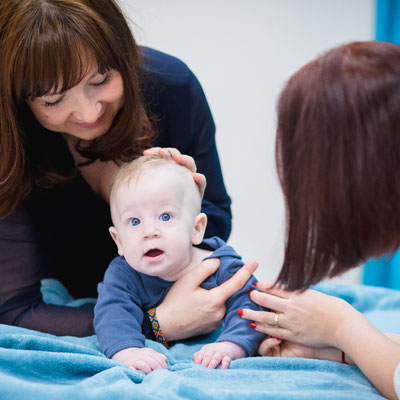 Osteopathie für Kinder und Säuglinge - Kinderosteopathie Praxis in Duisburg und Moers 