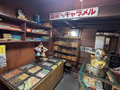 かつてはどこにもあった町の駄菓子屋(東北歴史博物館)