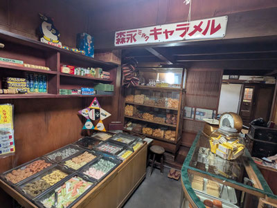 かつてはどこにもあった町の駄菓子屋(東北歴史博物館)