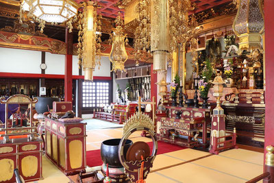 本行寺本堂