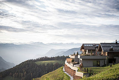 Vista esterna dell'Hotel Gfell a Fiè allo Sciliar, nel Parco Naturale Sciliar-Catinaccio, in Alto Adige