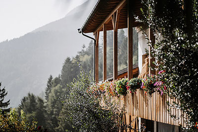 Lana festeggia la primavera con “Lana in fiore”, una serie di eventi che uniscono natura, piacere culinario e cultura.