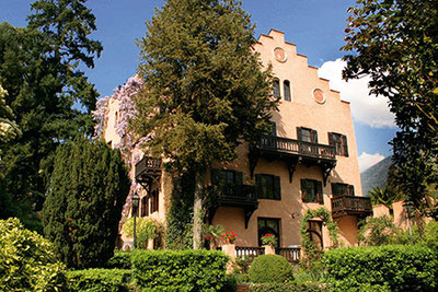 Im Schloss Pienzenau in Meran können Gäste schön Silvester feiern