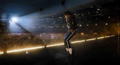 Le rôle de Michael Jackson est interprété par son propre neveu, Jaafar Jackson (©UPI).