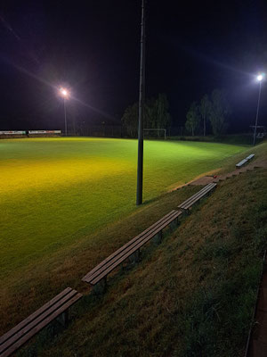 Sportplatz vorher