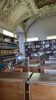 Recherche im Literaturarchiv des Museums der Tschechischen Literatur