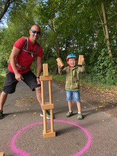 Station 02 Kubb-Turm bauen