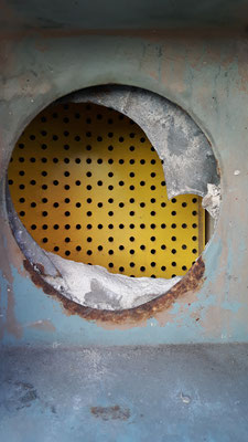 „unfished hole“ | minimal-street | 2020 | SP-Digitalfotografie