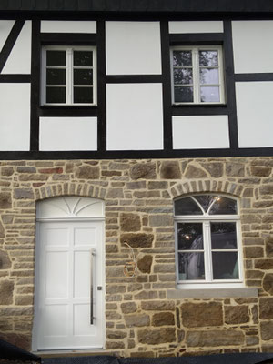 Bauernhaus neu traditionell gebaut 