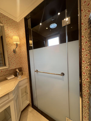 Pare douche en verre trempé en impression numérique