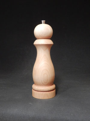 Pfeffer/Stahl,   Ahornholz,   ca. 7,5 x 24 cm,   CHF 95.-