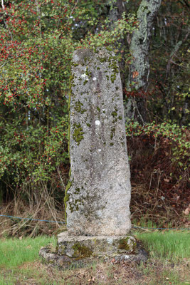 Menhir de la Croix-des-Randes (Châtre-Langlin)