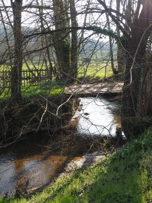 Die Brücke, die nach meinem Gelände über die Somme und auf die Kuhweide führt