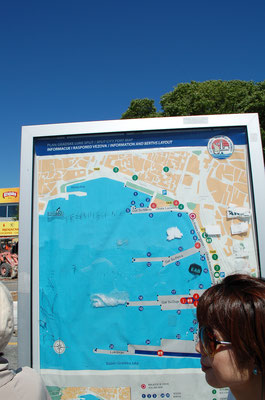 港周辺の地図