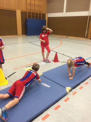 Sport mit Max und Moritz - Klasse 2a und 2b - 2015