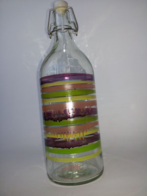 Bemalte Glasflasche