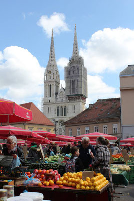 täglicher Markt auf dem Marktplatz Dolac