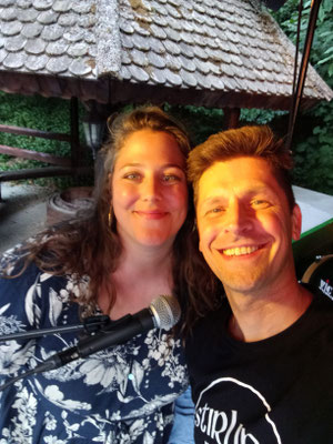 Jule van Embers und Jo